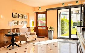 Hotel Armando' S